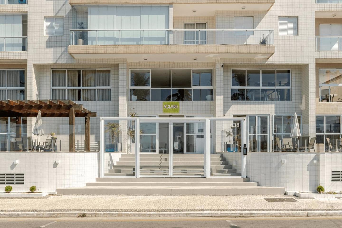 Apto - Predio De Frente Para Praia - Asturias - Guaruja - 2 Vagas Garagem - Wi-Fi E Ar Condicionado Exterior foto